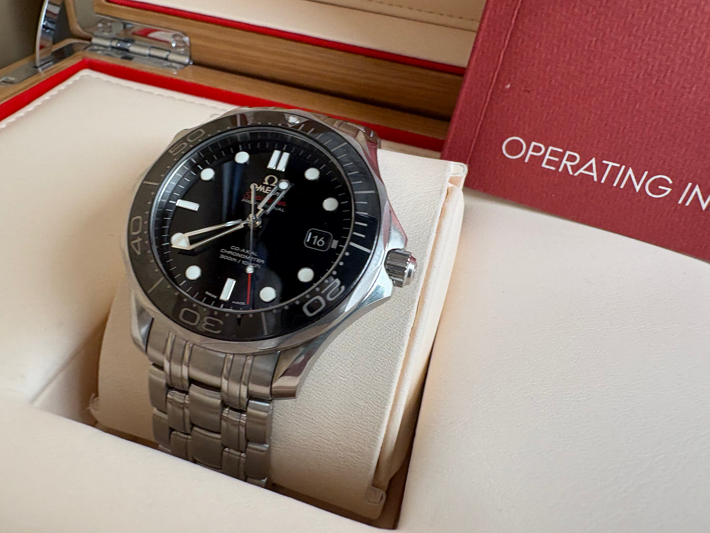 PRE OWNED-Omega Seamaster Diver 300M Ceramic Black Dial- Ref. 212.30.41.20.01.003- FULL SET