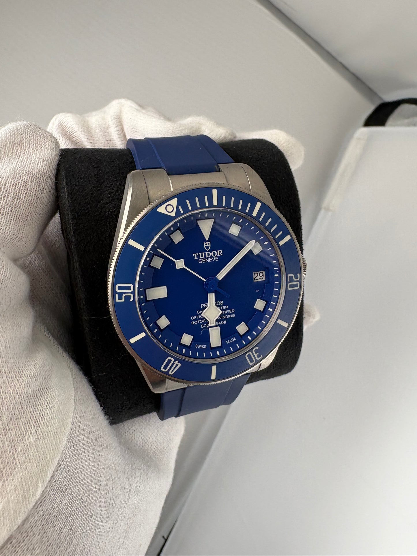 PRE OWNED-Tudor Pelagos 42mm "Blue Dial" – Ref. 25600TB (2021)