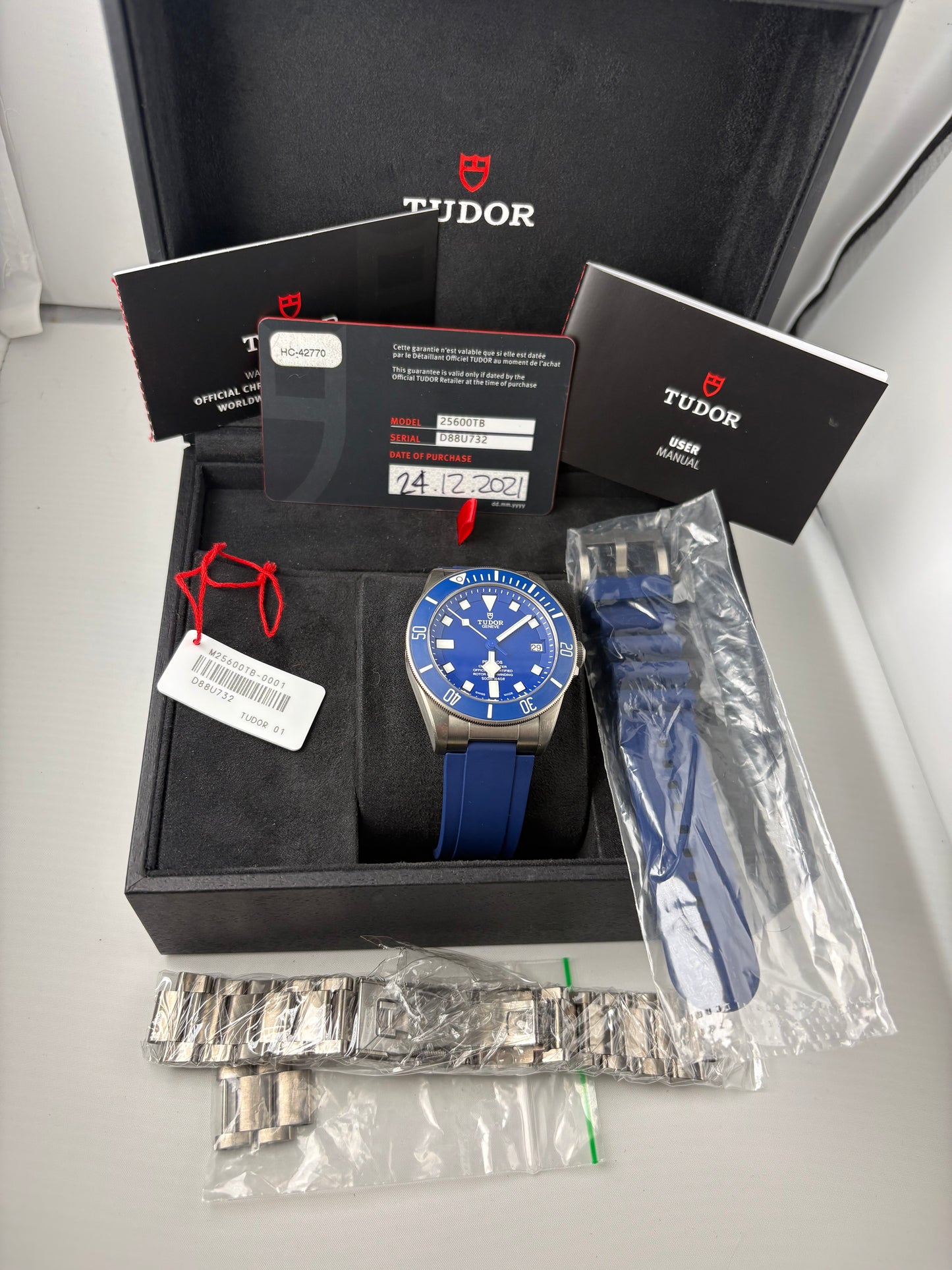 PRE OWNED-Tudor Pelagos 42mm "Blue Dial" – Ref. 25600TB (2021)